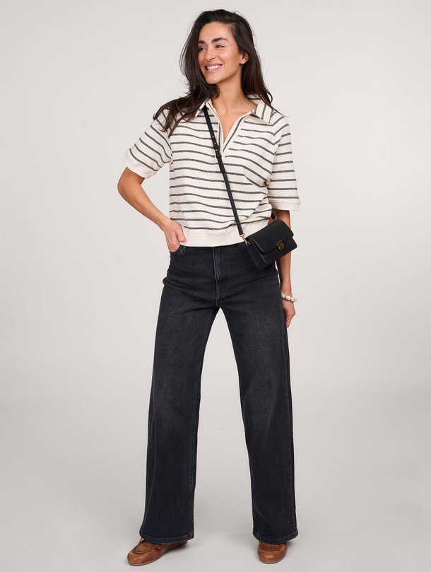 Ontdek de lina high waist wide leg jeans van By-Bar in de kleur donkergrijs bij Orangebag. Op werkdagen voor 21:45 besteld, morgen in huis.