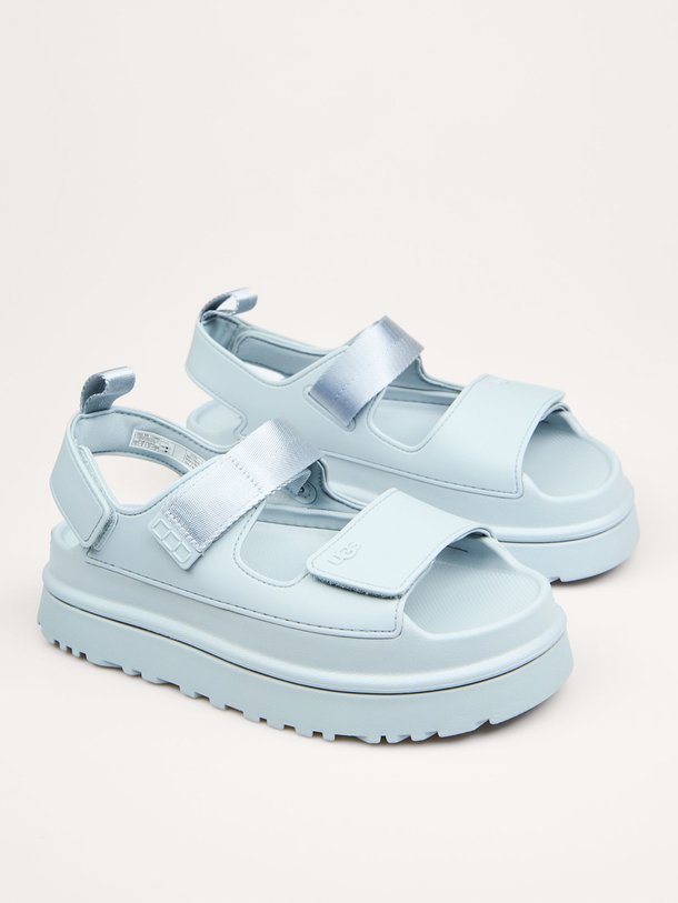 Ontdek de Goldenglow plateau sandalen van Ugg in de kleur lichtblauw bij Orangebag. Op werkdagen voor 21:45 besteld, morgen in huis.