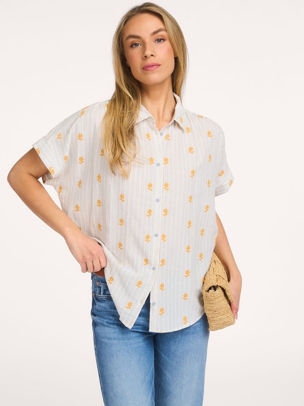 Ontdek de Louisa katoenmix gestreepte blouse van Sacrécoeur in de kleur Lichtblauw bij Orangebag. Op werkdagen voor 21:45 besteld, morgen in huis.