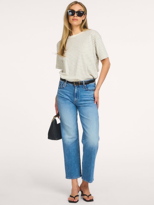 Ontdek de CADE TEE van Anine Bing bij Orangebag. Op werkdagen voor 21:45 besteld, morgen in huis.