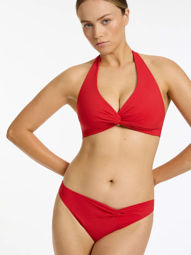 Ontdek de Jetset bikinislip van Jets in de kleur rood bij Orangebag. Op werkdagen voor 21:45 besteld, morgen in huis.