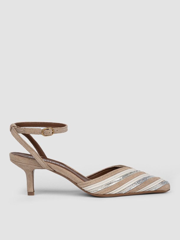 Ontdek de Givia suède sandalen van Anonymous Copenhagen in de kleur zand bij Orangebag. Op werkdagen voor 21:45 besteld, morgen in huis.