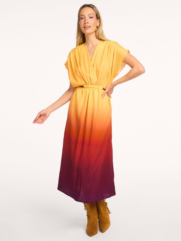 Ontdek de Framao lyocellmix maxi jurk van La Fee Maraboutee in de kleur Geel bij Orangebag. Op werkdagen voor 21:45 besteld, morgen in huis.