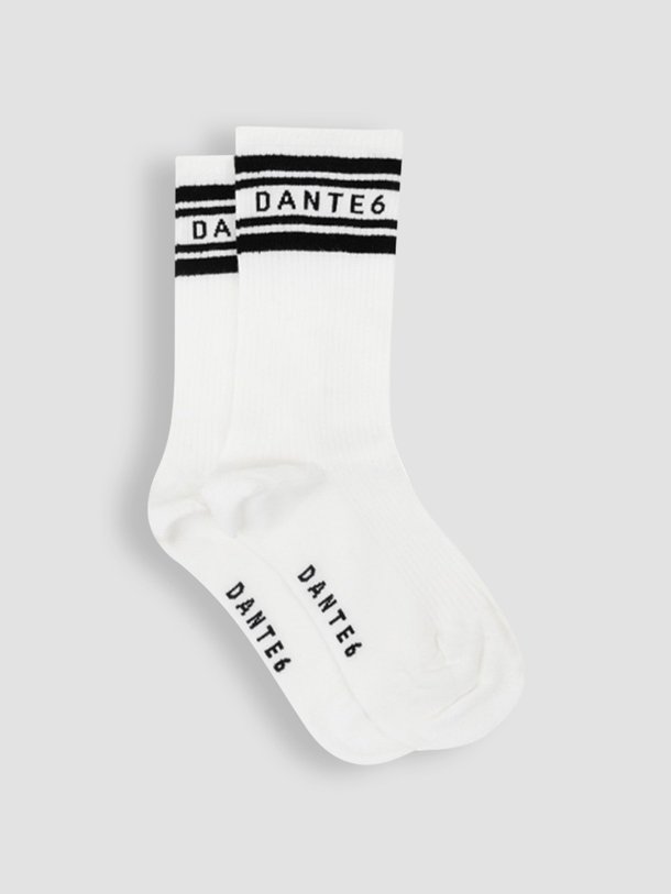 Ontdek de Caleb katoenmix logo sokken van Dante 6 in de kleur off-white bij Orangebag. Op werkdagen voor 21:45 besteld, morgen in huis.