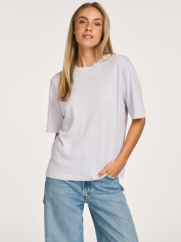 Ontdek de RETRO LOGO LINEN BOXY TEES van OLAF bij Orangebag. Op werkdagen voor 21:45 besteld, morgen in huis.