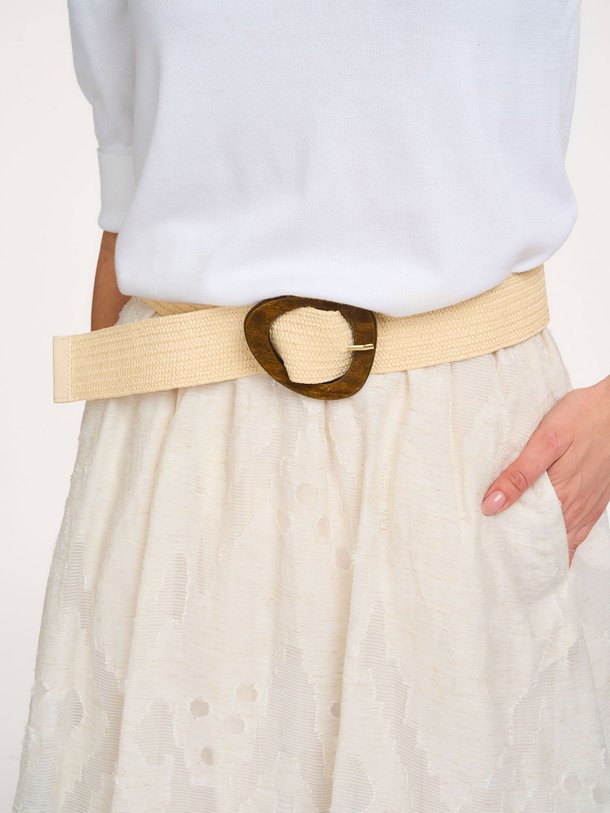 Ontdek de Fermer gevlochten riem van La Fee Maraboutee in de kleur Ecru bij Orangebag. Op werkdagen voor 21:45 besteld, morgen in huis.