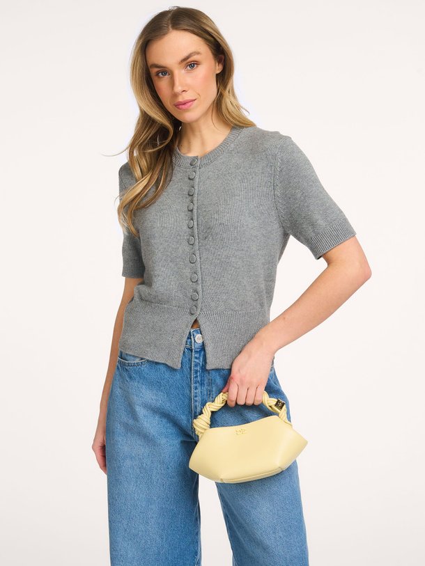 Ontdek de Etna katoen/wolmix gemêleerd vest van Second Female in de kleur Grijs bij Orangebag. Op werkdagen voor 21:45 besteld, morgen in huis.