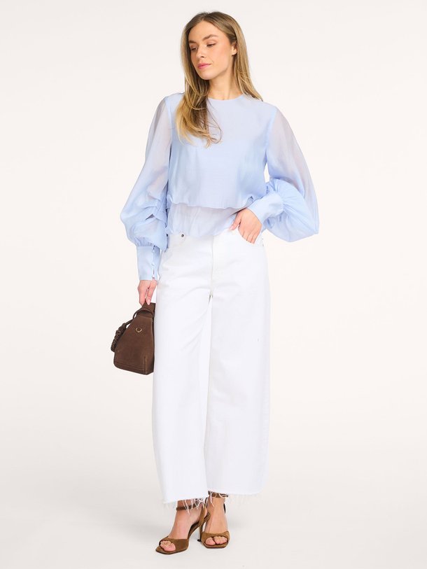 Ontdek de Tilly lyocellmix top van Copenhagen Muse in de kleur Lichtblauw bij Orangebag. Op werkdagen voor 21:45 besteld, morgen in huis.