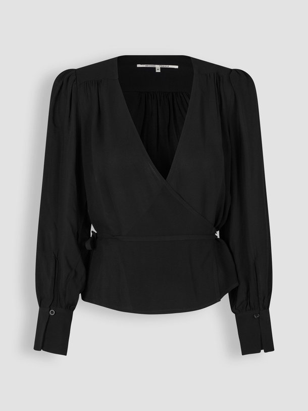 Ontdek de Paulina viscose overslag top van Second Female in de kleur zwart bij Orangebag. Op werkdagen voor 21:45 besteld, morgen in huis.