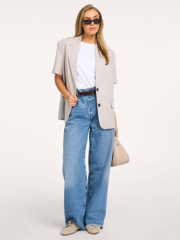 Ontdek de Geweven blazer van Yaya in de kleur Grijs bij Orangebag. Op werkdagen voor 21:45 besteld, morgen in huis.