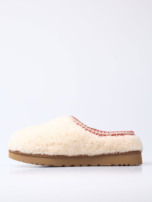 Ontdek de Tasman teddy instappers van Ugg in de kleur ecru bij Orangebag. Op werkdagen voor 21:45 besteld, morgen in huis.