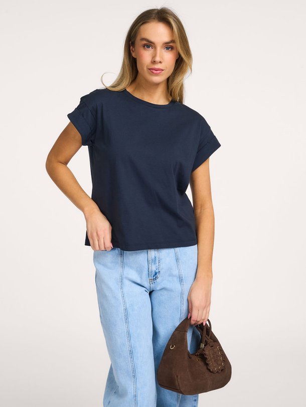 Modstrom Brazil organic cotton T-shirt - Donkerblauw Ontdek de Brazil organic cotton T-shirt van Modstrom in de kleur Donkerblauw bij Orangebag. Op werkdagen voor 21:45 besteld, morgen in huis.