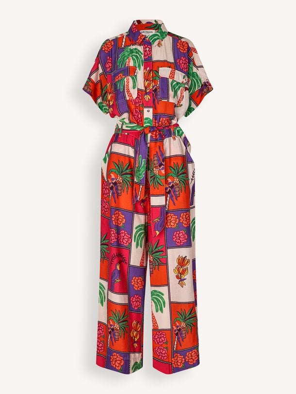 Ontdek de MathildeLL Jumpsuit SS van Lollys Laundry bij Orangebag. Op werkdagen voor 21:45 besteld, morgen in huis.