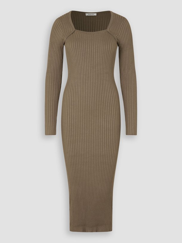 Ontdek de Cate viscosemix ribgebreide jurk van Modstrom in de kleur olijfgroen bij Orangebag. Op werkdagen voor 21:45 besteld, morgen in huis.