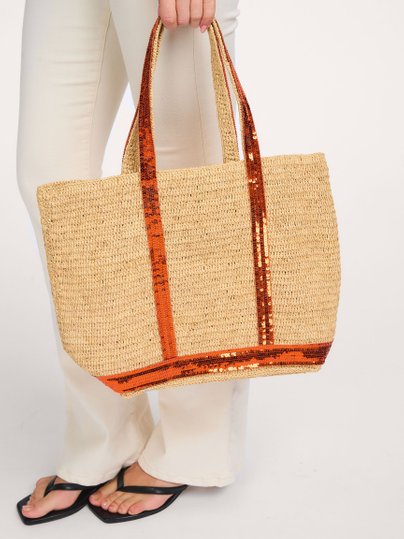 Ontdek de Cabas gevlochten shopper met pailletten van Vanessa Bruno in de kleur Naturel bij Orangebag. Op werkdagen voor 21:45 besteld, morgen in huis.
