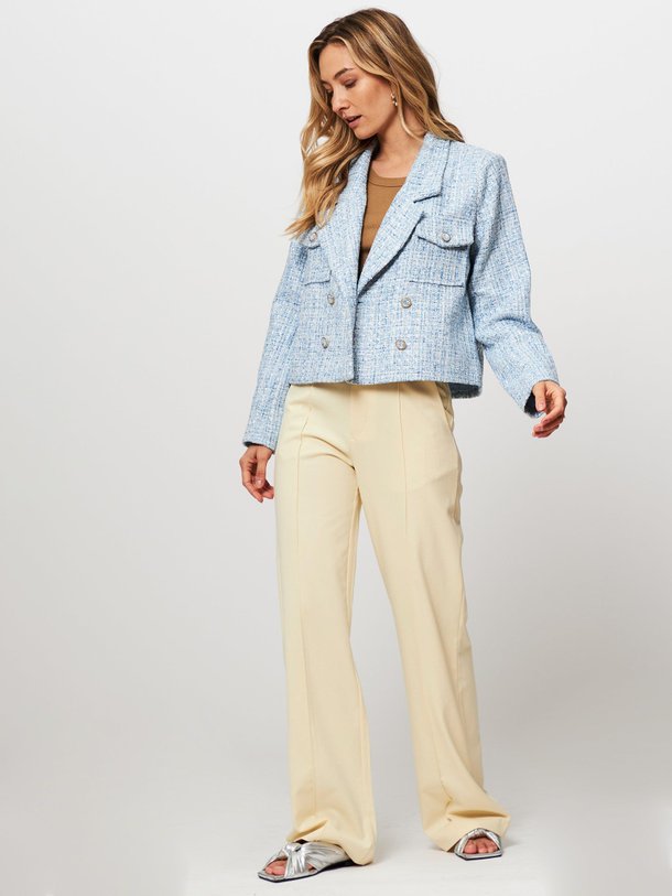 Ontdek de Perry viscosemix pantalon van Mads Norgaard in de kleur lichtgeel bij Orangebag. Op werkdagen voor 21:45 besteld, morgen in huis.