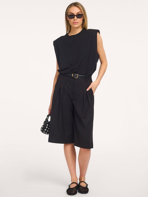 Ontdek de GZpaula HW wide shorts van Gestuz bij Orangebag. Op werkdagen voor 21:45 besteld, morgen in huis.