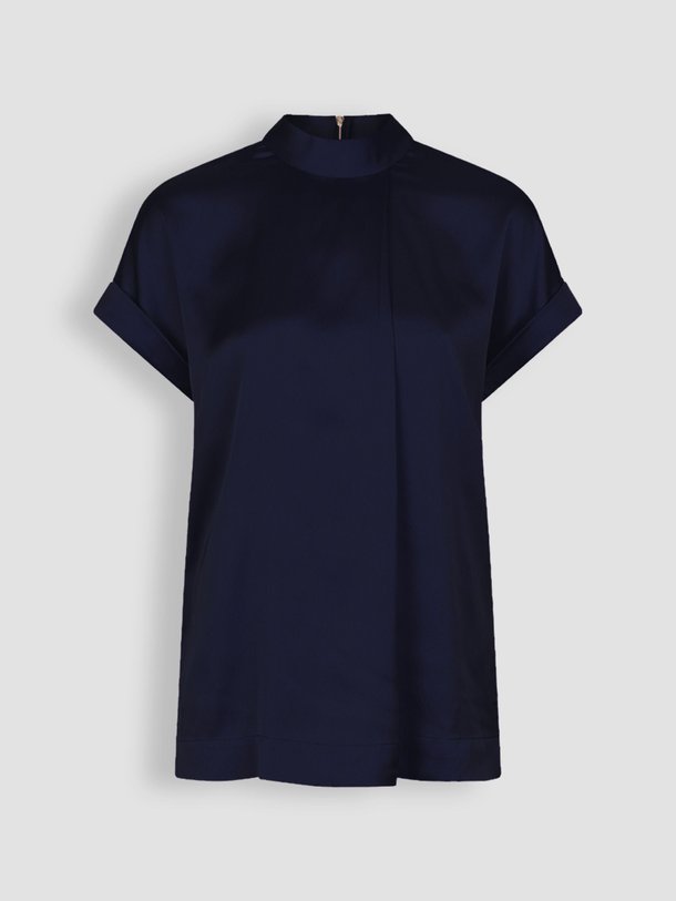 Ontdek de Opium geweven top met plooi van Dante 6 in de kleur donkerblauw bij Orangebag. Op werkdagen voor 21:45 besteld, morgen in huis.
