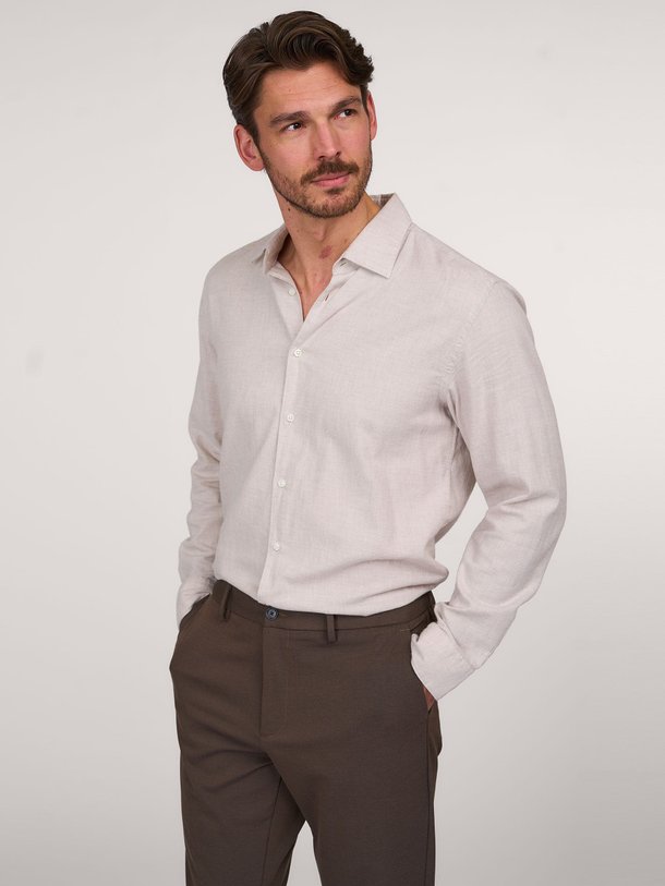 Ontdek de Katoenen gemêleerd piqué overhemd van Boss in de kleur beige bij Orangebag. Op werkdagen voor 21:45 besteld, morgen in huis.