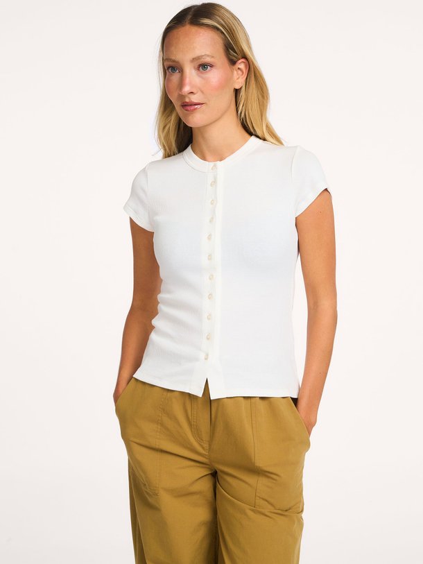Ontdek de Vilson organic cottonmix rib vest van Modstrom in de kleur Off-white bij Orangebag. Op werkdagen voor 21:45 besteld, morgen in huis.
