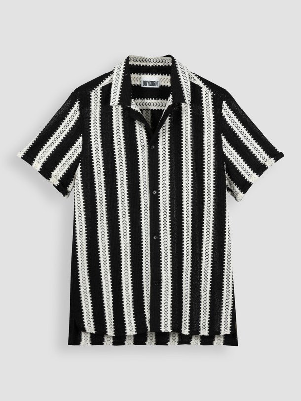 Ontdek de Bijan katoenmix overhemd met dessin van Drykorn in de kleur zwart bij Orangebag. Op werkdagen voor 21:45 besteld, morgen in huis.