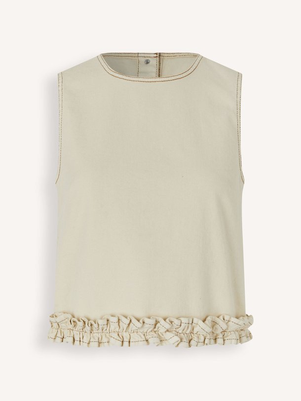 Ontdek de Madie denim top van Baum und Pferdgarten in de kleur Crème bij Orangebag. Op werkdagen voor 21:45 besteld, morgen in huis.