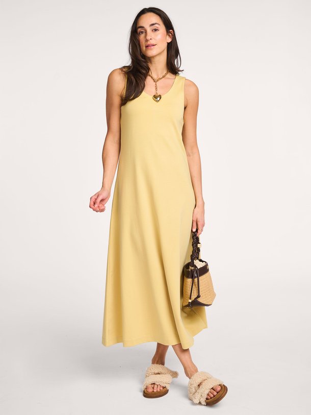 Ontdek de Lozia lyocellmix maxi jurk van Drykorn in de kleur geel bij Orangebag. Op werkdagen voor 21:45 besteld, morgen in huis.
