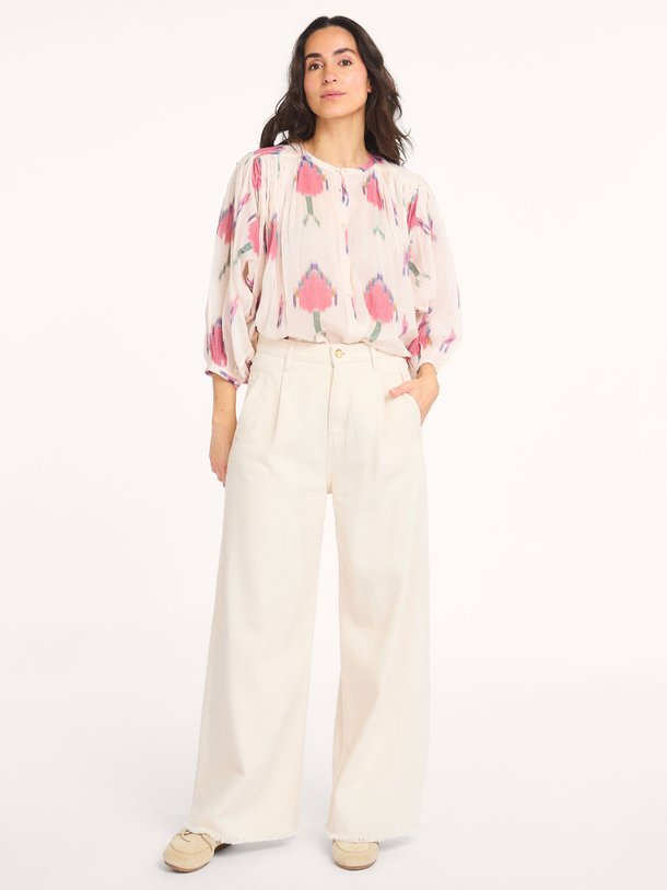 Ontdek de Lux high waist loose fit jeans van By-Bar in de kleur Ecru bij Orangebag. Op werkdagen voor 21:45 besteld, morgen in huis.