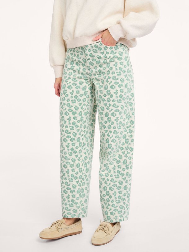 Ontdek de Lew high waist straight fit jeans van By-Bar in de kleur Groen bij Orangebag. Op werkdagen voor 21:45 besteld, morgen in huis.