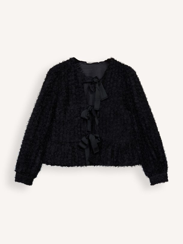 Ontdek de Sadie geweven top met structuur van Sofie Schnoor in de kleur zwart bij Orangebag. Op werkdagen voor 21:45 besteld, morgen in huis.