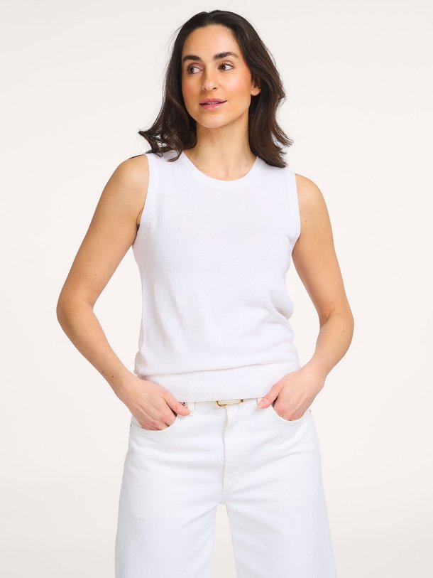 Ontdek de Katoen/viscosemix top van Repeat in de kleur Wit bij Orangebag. Op werkdagen voor 21:45 besteld, morgen in huis.