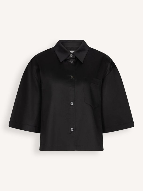 Ontdek de Polien katoenmix blouse van Ruby Tuesday in de kleur Zwart bij Orangebag. Op werkdagen voor 21:45 besteld, morgen in huis.