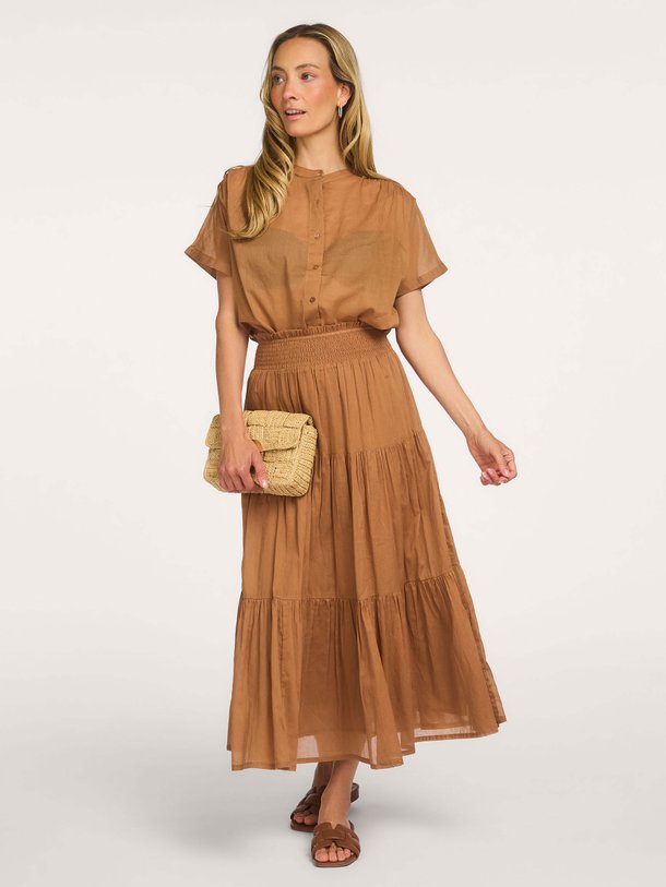 Lollys Laundry DiamondLL Maxi Skirt online kopen | Orangebag Ontdek de DiamondLL Maxi Skirt van Lollys Laundry bij Orangebag. Een zwierige bruine rok met een gesmokte taille, perfect voor een zomerse boho-look.