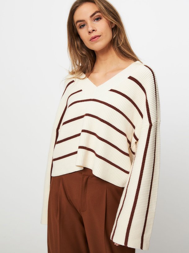 Ontdek de Seba katoenmix trui met gestreept dessin van Gestuz in de kleur off-white bij Orangebag. Op werkdagen voor 21:45 besteld, morgen in huis.