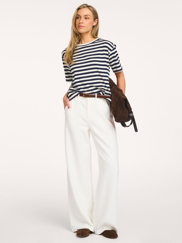 Ontdek de Jewel viscosemix broek van Suncoo in de kleur Off-white bij Orangebag. Op werkdagen voor 21:45 besteld, morgen in huis.