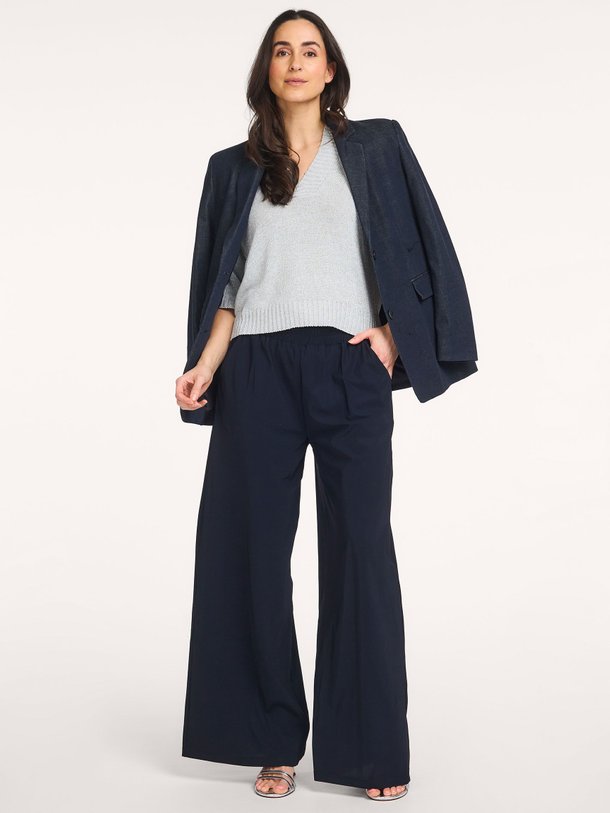 Ontdek de Geweven broek van No Man's Land in de kleur Donkerblauw bij Orangebag. Op werkdagen voor 21:45 besteld, morgen in huis.