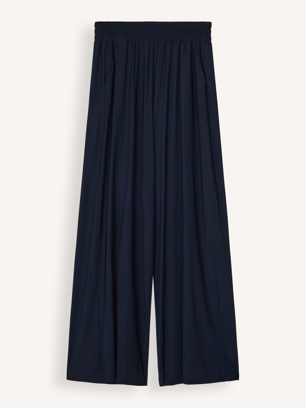 Ontdek de Geweven broek van No Man's Land in de kleur Donkerblauw bij Orangebag. Op werkdagen voor 21:45 besteld, morgen in huis.