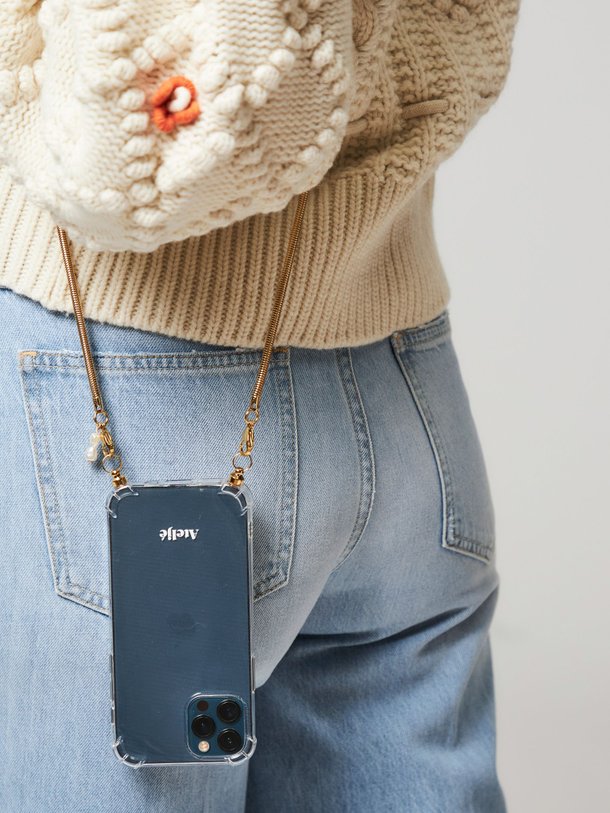 Ontdek de Transparant iPhone case van Ateljé in de kleur wit bij Orangebag. Op werkdagen voor 21:45 besteld, morgen in huis.