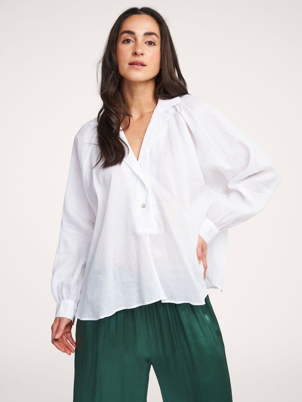 Ontdek de Geweven top van Greek Archaic Kori in de kleur wit bij Orangebag. Op werkdagen voor 21:45 besteld, morgen in huis.