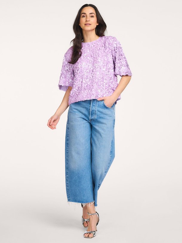 Ontdek de Juli geweven pailletten top van Essentiel Antwerp in de kleur Lila bij Orangebag. Op werkdagen voor 21:45 besteld, morgen in huis.