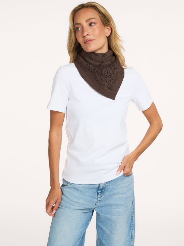 Ontdek de Covi katoenen T-shirt van Bellerose in de kleur wit bij Orangebag. Op werkdagen voor 21:45 besteld, morgen in huis.