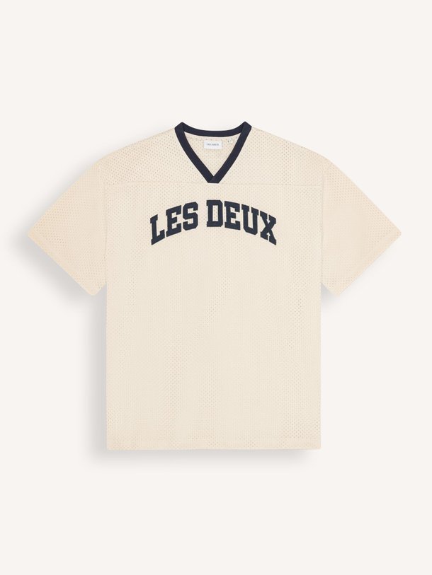 Ontdek de Bronson geweven mesh T-shirt van Les Deux in de kleur Crème bij Orangebag. Op werkdagen voor 21:45 besteld, morgen in huis.