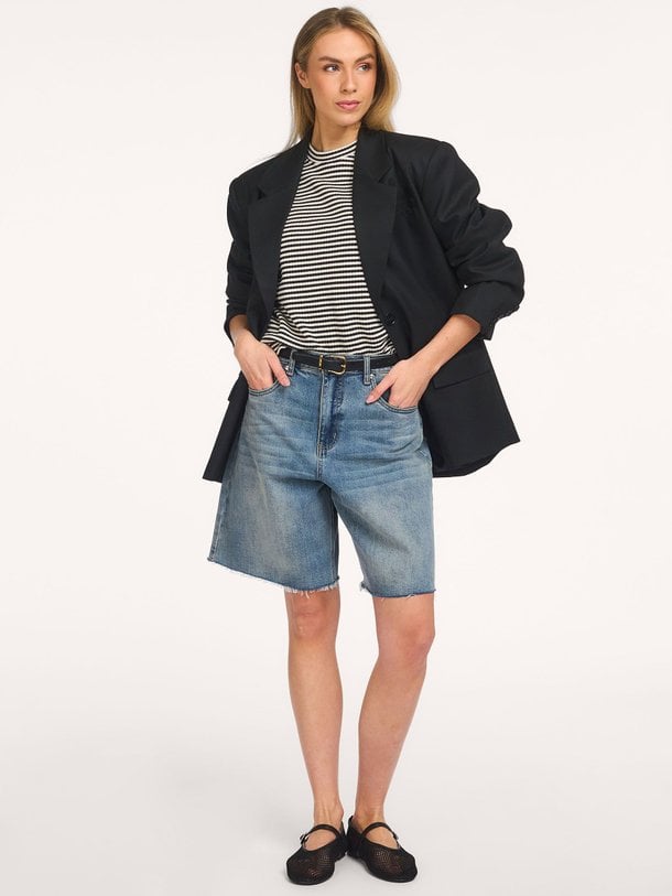 Ontdek de GZnoma MW shorts van Gestuz bij Orangebag. Op werkdagen voor 21:45 besteld, morgen in huis.