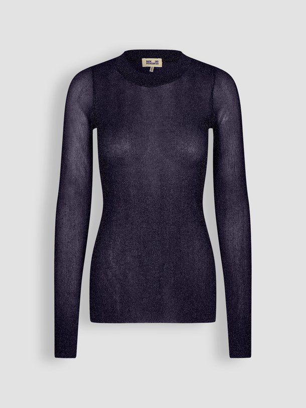 Ontdek de Catori fijngebreide top met lurex van Baum und Pferdgarten in de kleur paars bij Orangebag. Op werkdagen voor 21:45 besteld, morgen in huis.