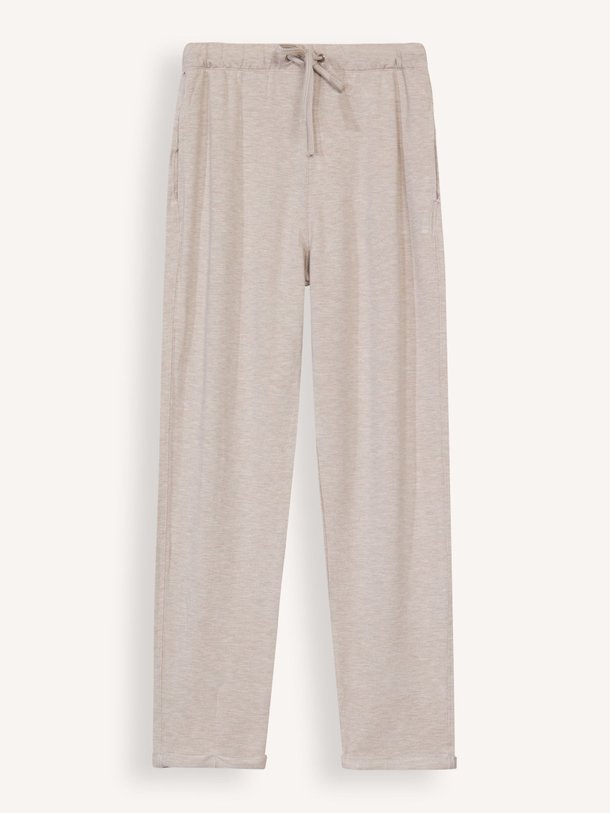 Ontdek de M003 Viscosemix gemêleerde joggingbroek van Majestic Filatures in de kleur ecru bij Orangebag. Op werkdagen voor 21:45 besteld, morgen in huis.