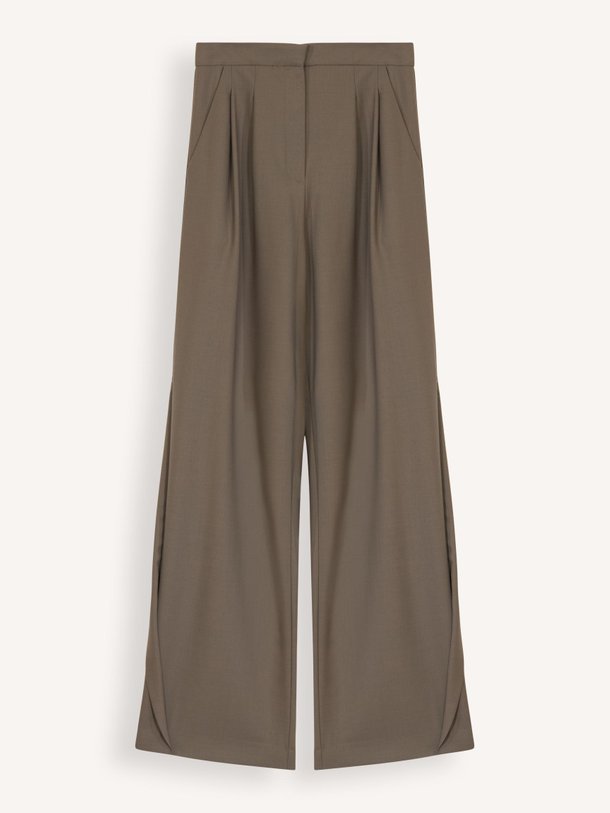 Ontdek de Cirse wolmix pantalon van Iro in de kleur kaki bij Orangebag. Op werkdagen voor 21:45 besteld, morgen in huis.
