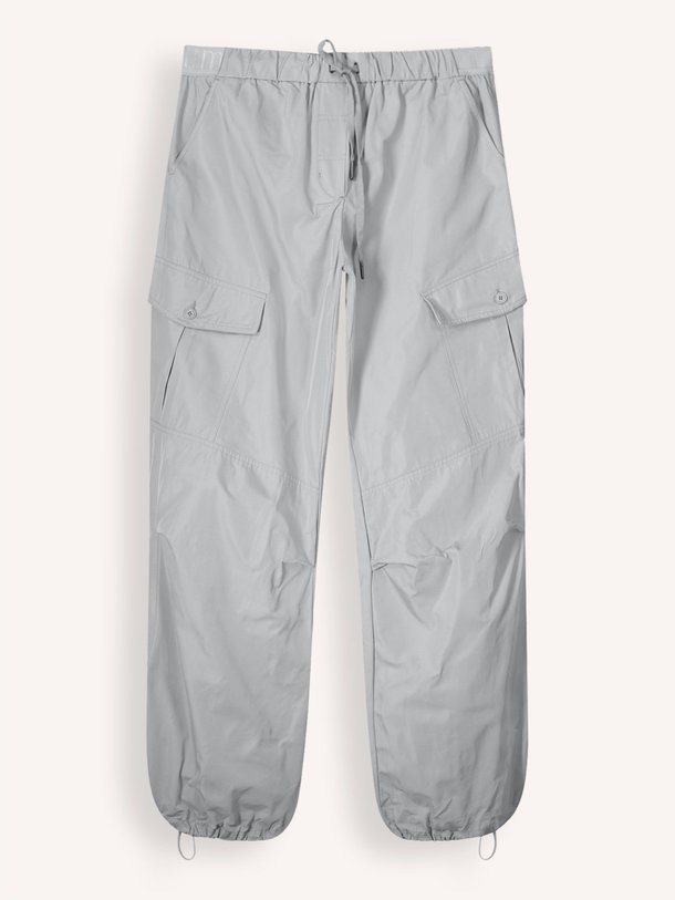 Ontdek de Geweven cargo broek van Summum in de kleur grijs bij Orangebag. Op werkdagen voor 21:45 besteld, morgen in huis.