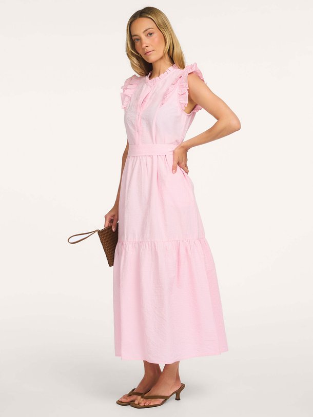 Lollys Laundry HarrietLL Maxi Dress SL online kopen | Orangebag Ontdek de HarrietLL Maxi Dress SL van Lollys Laundry bij Orangebag. Een charmante roze gestreepte jurk met ruffles en een vrouwelijke pasvorm.