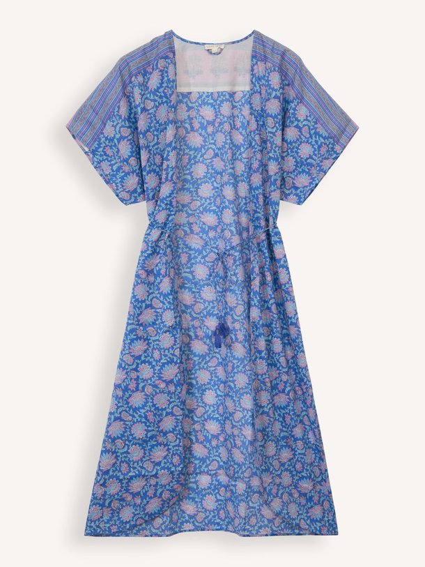 Ontdek de Chill organic cotton kimono met print van Louise Misha in de kleur blauw bij Orangebag. Op werkdagen voor 21:45 besteld, morgen in huis.