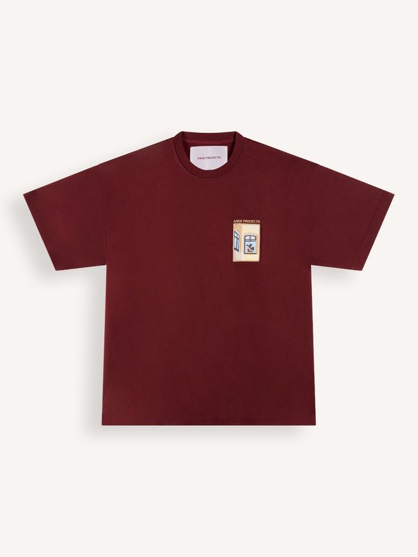 Ontdek de Katoenen T-shirt van Ange Projects in de kleur Bordeauxrood bij Orangebag. Op werkdagen voor 21:45 besteld, morgen in huis.